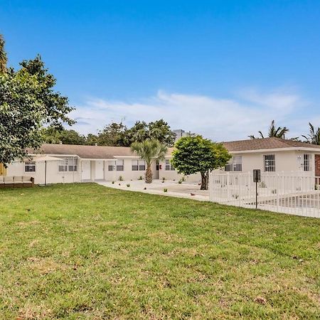 2 Bedroom Holiday Retreat West Palm Beach Art Экстерьер фото